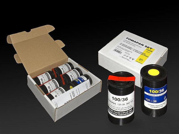Fomapan 100 Classic - 135 - 6 rouleaux + pack cartouche