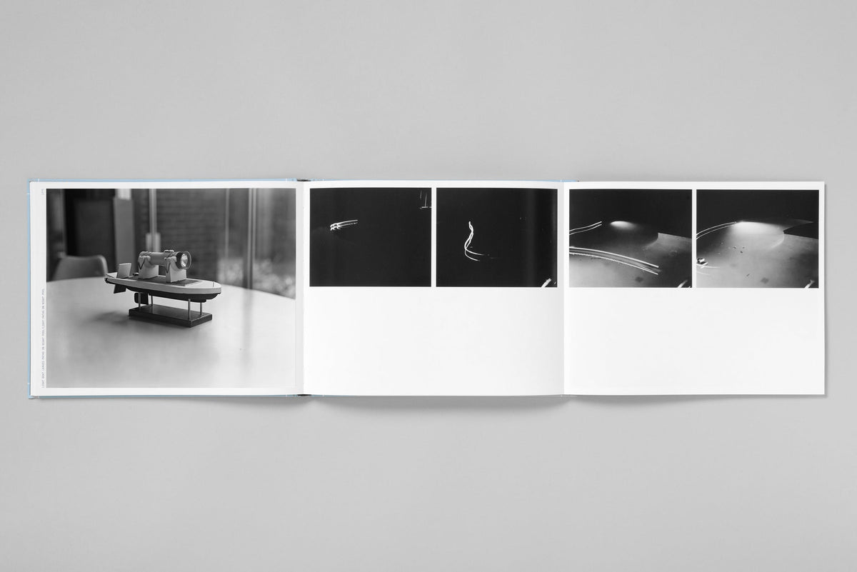 VERY PICTORIAL CONCEPTUAL ART - Robert Cumming
