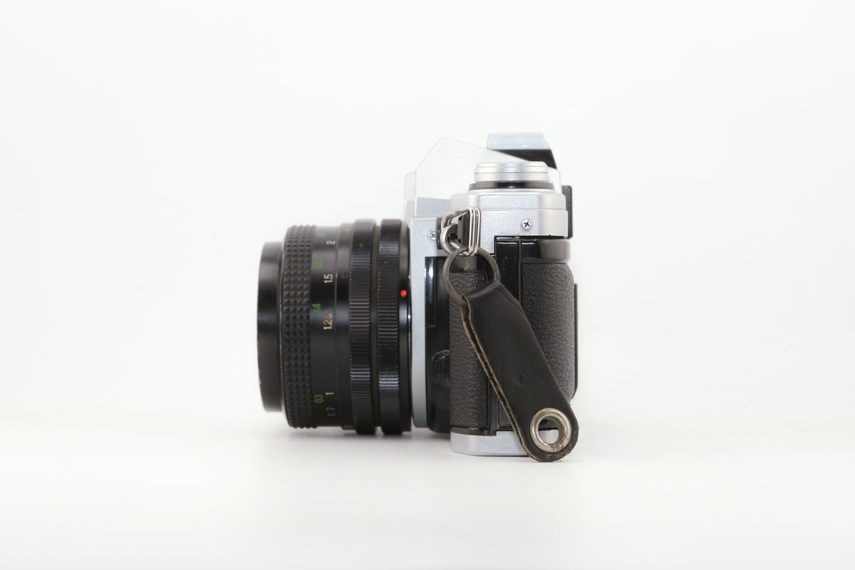 Canon AT-1 + Vivitar 28mm f/2.8